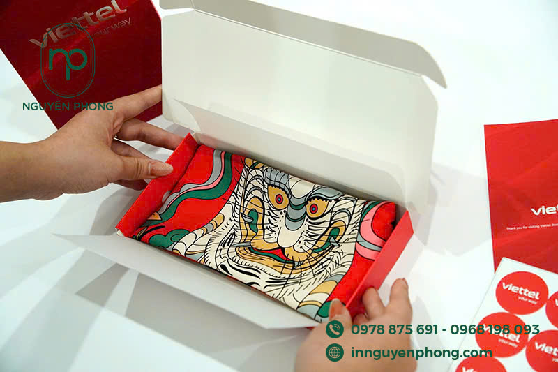 Hộp giấy mềm nắp gài nhỏ, nhẹ